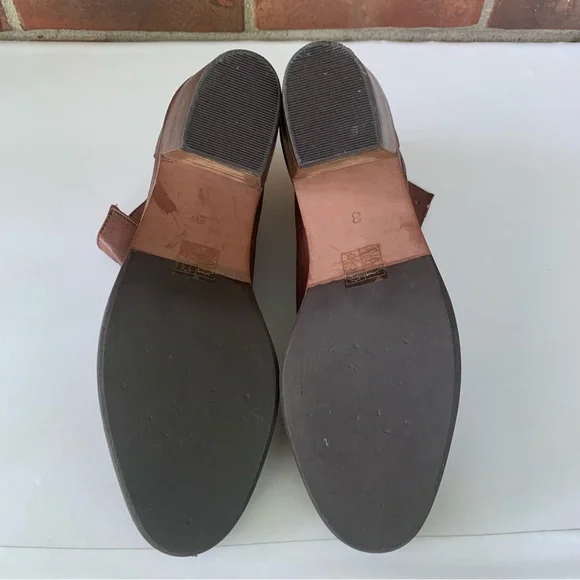 Journee Collection Womens Brown leather block heel Ankle Boots Shoes US 8 M - Picture 6 of 11